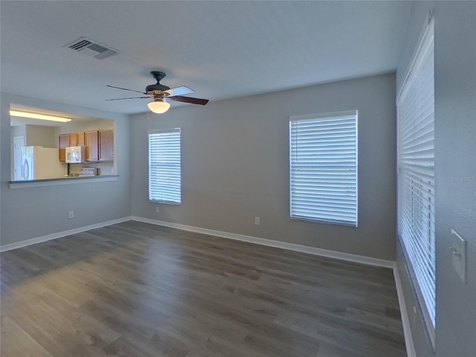 NEW RIVER LAKES VILLAGES B2 & D - Residential Lease