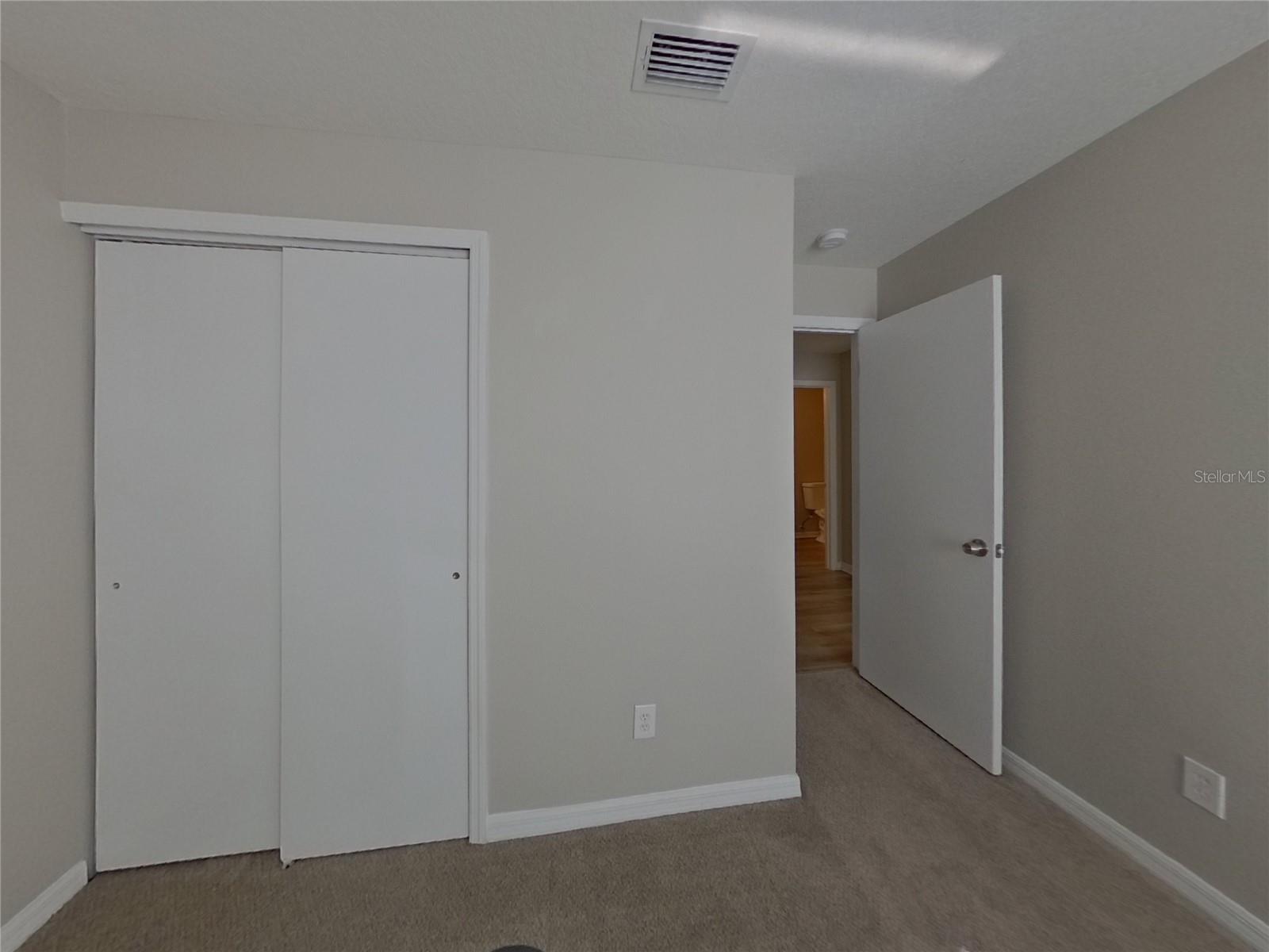 NEW RIVER LAKES VILLAGES B2 & D - Residential Lease