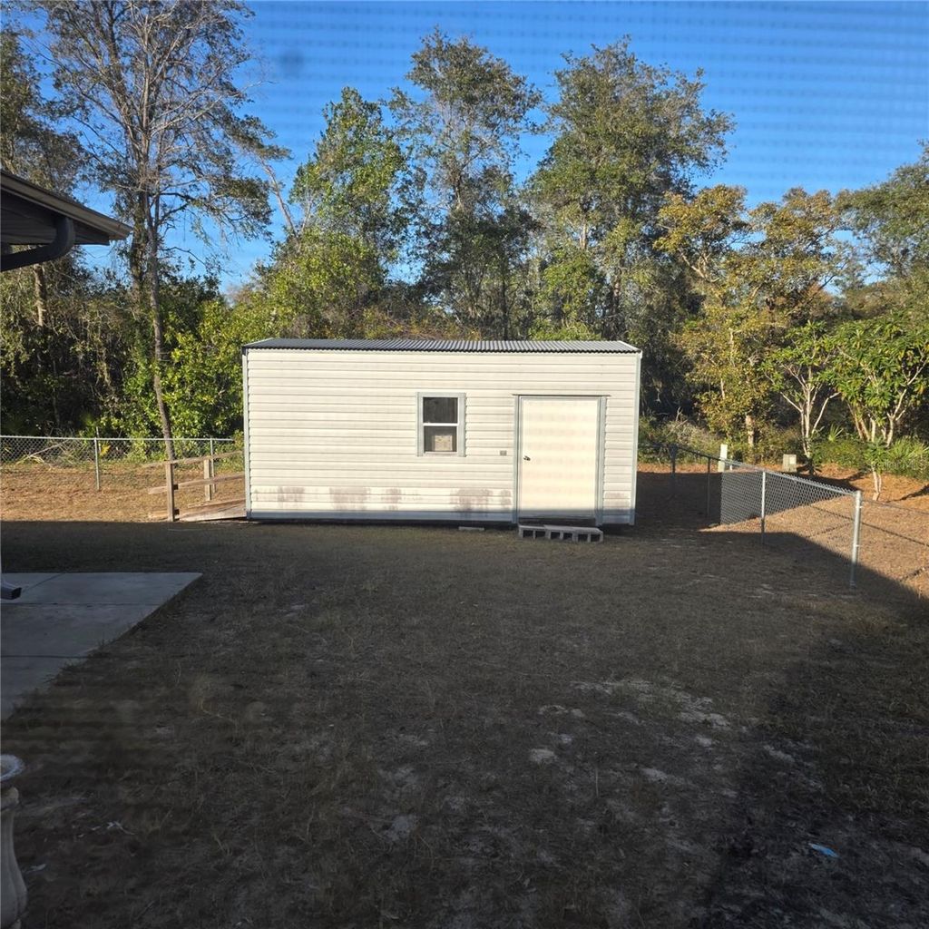 Photo of 15683 SW 46 Circle, Ocala, FL 34473 (MLS # OM717548)