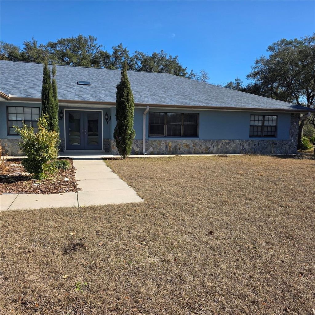 Photo of 15683 SW 46 Circle, Ocala, FL 34473 (MLS # OM717548)