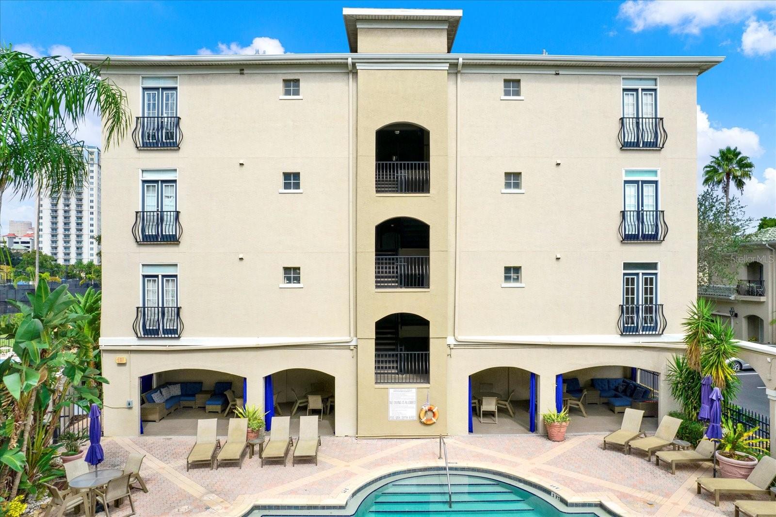 HARBOUR PLACE CITY HOMES A CON - Residential Lease