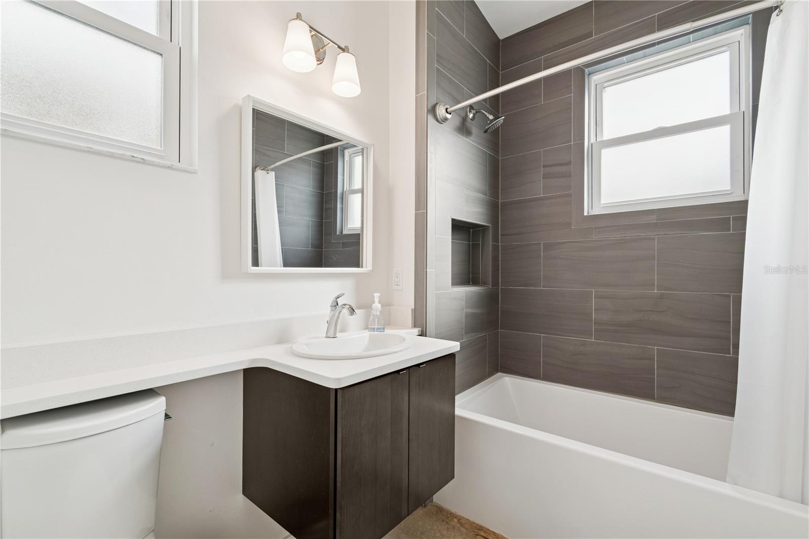 GAINESVILLE COHOUSING - Residential