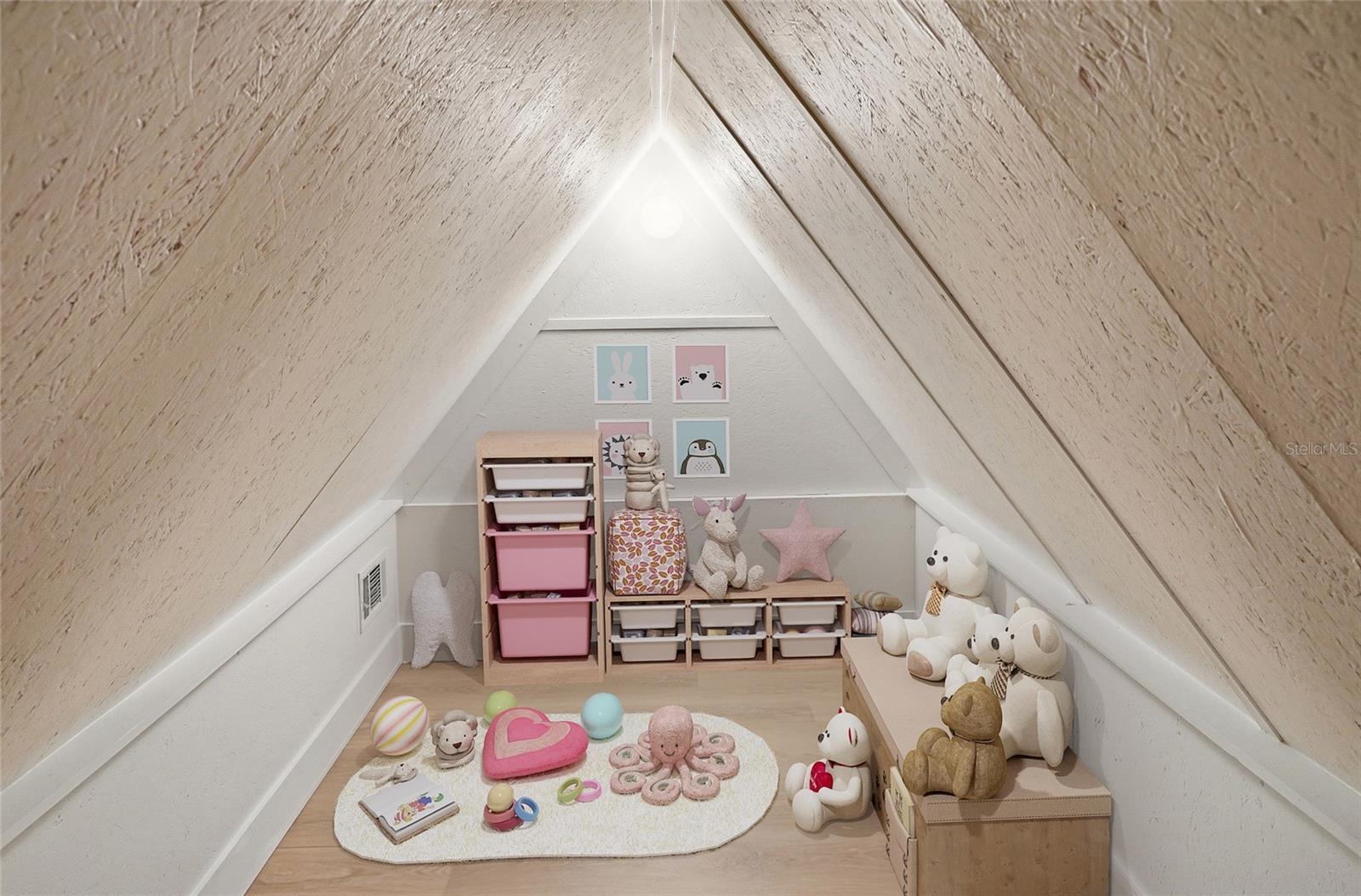 TAMPA PALMS UNIT 3B A REP - Residential