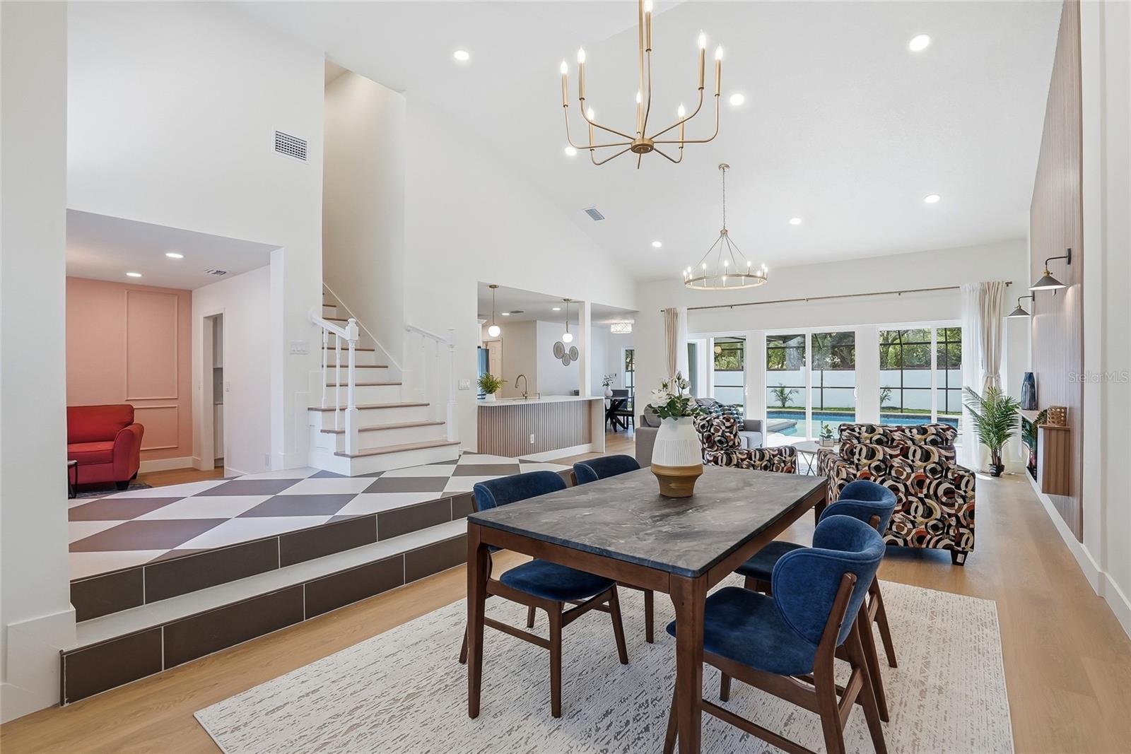 TAMPA PALMS UNIT 3B A REP - Residential