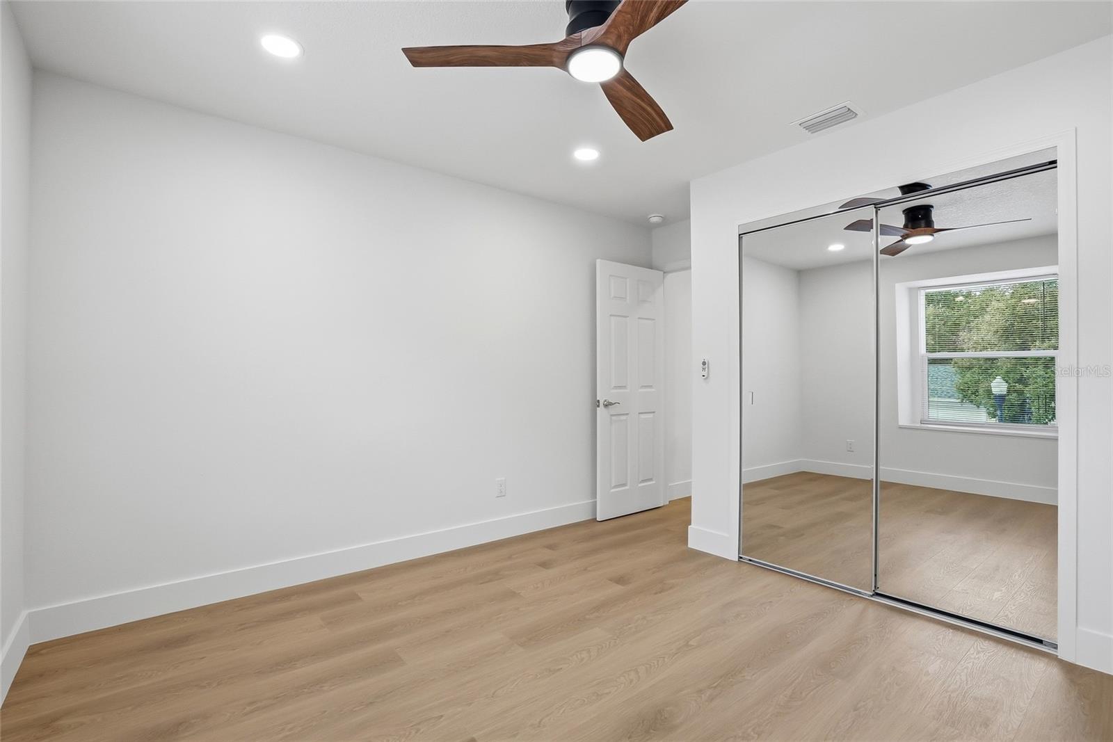 TAMPA PALMS UNIT 3B A REP - Residential