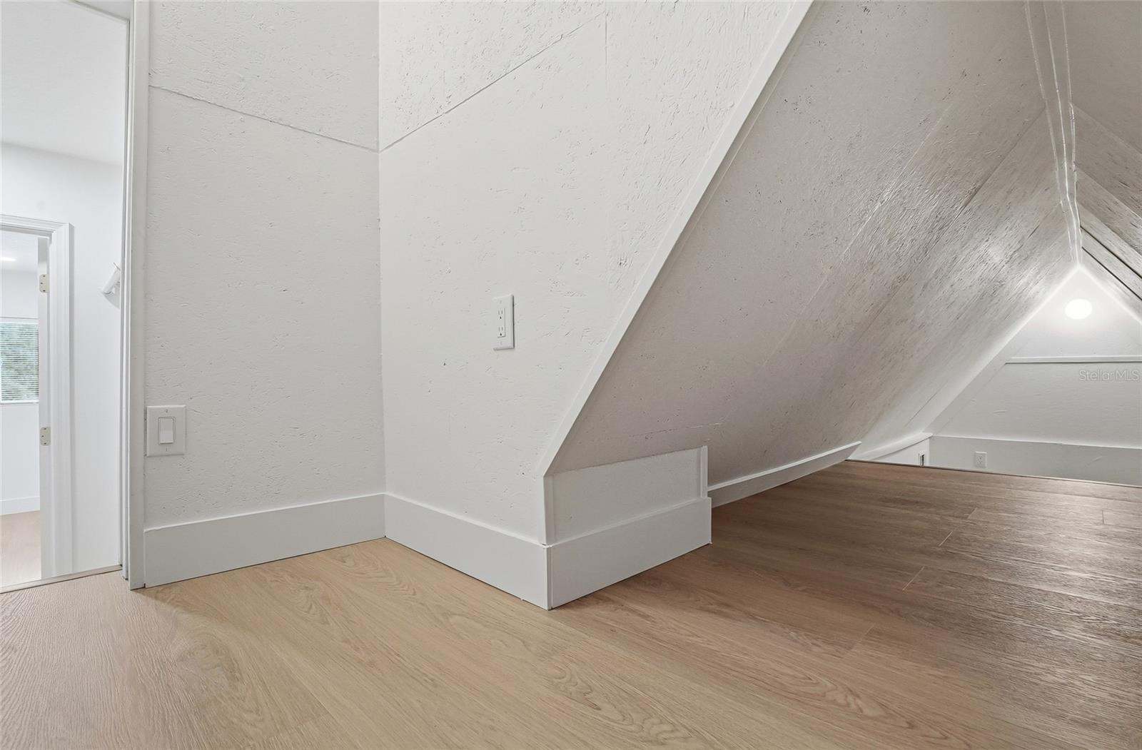 TAMPA PALMS UNIT 3B A REP - Residential