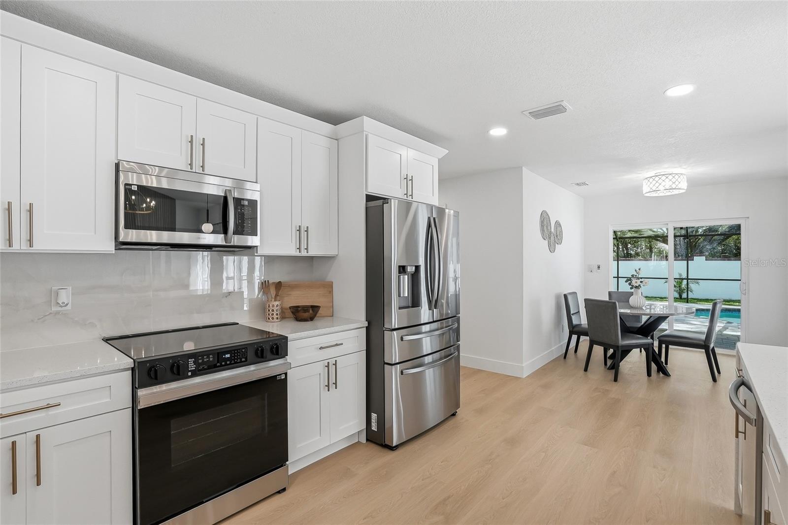 TAMPA PALMS UNIT 3B A REP - Residential