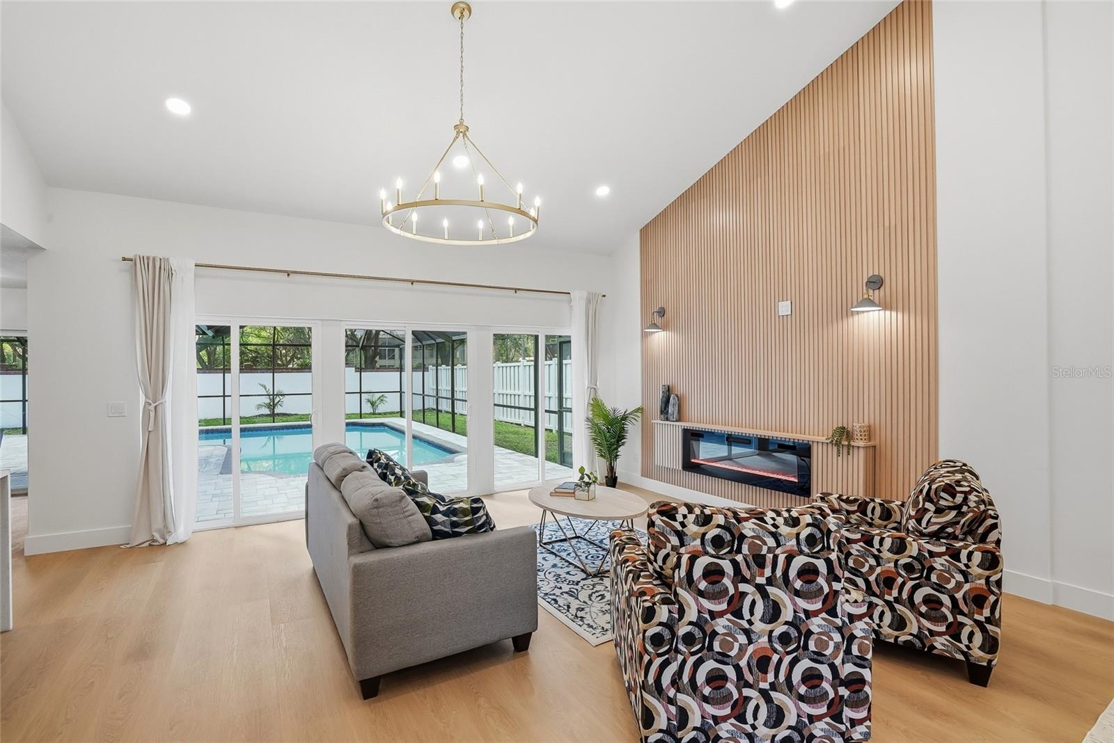 TAMPA PALMS UNIT 3B A REP - Residential