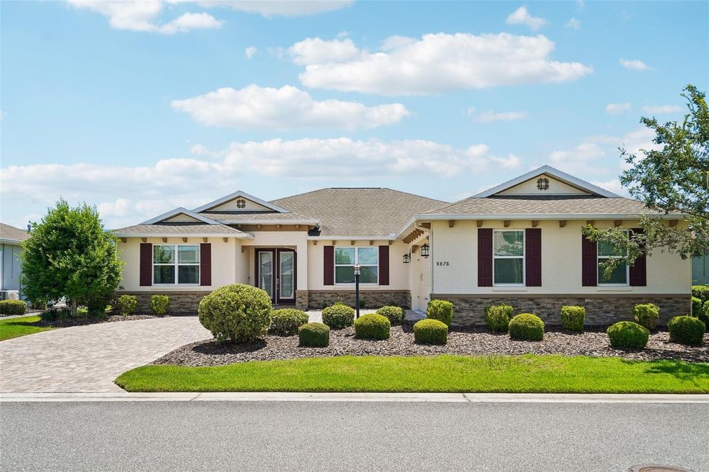 Photo of 8878 SW 85th Loop, Ocala, FL 34481 (MLS # OM729204)