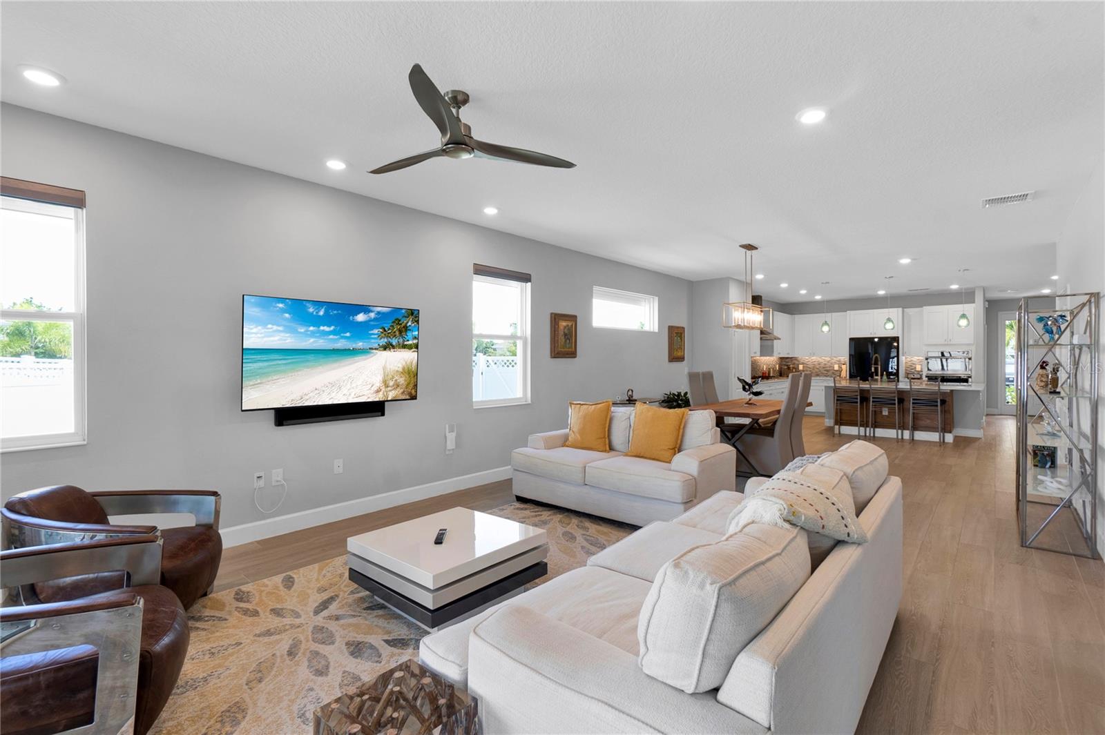 MIRABAY PRCL 8 - Residential
