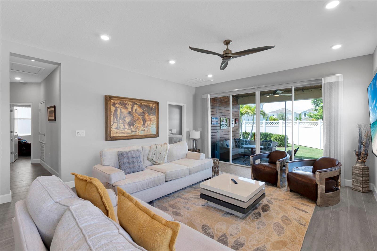 MIRABAY PRCL 8 - Residential
