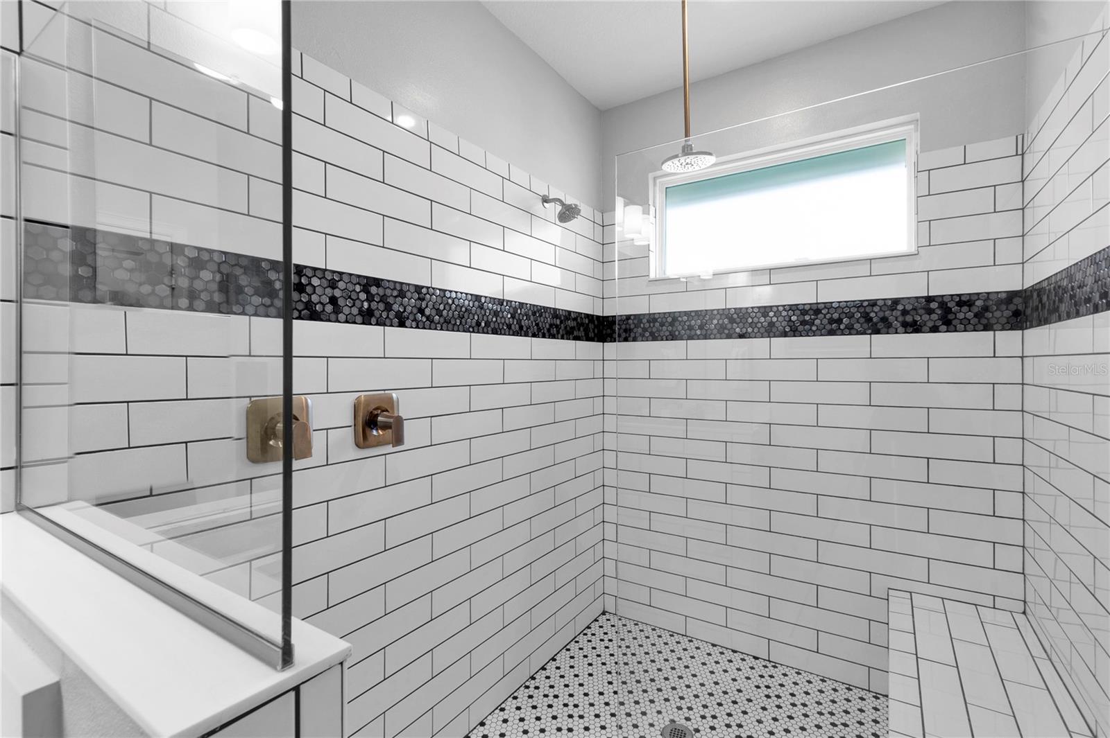 MIRABAY PRCL 8 - Residential