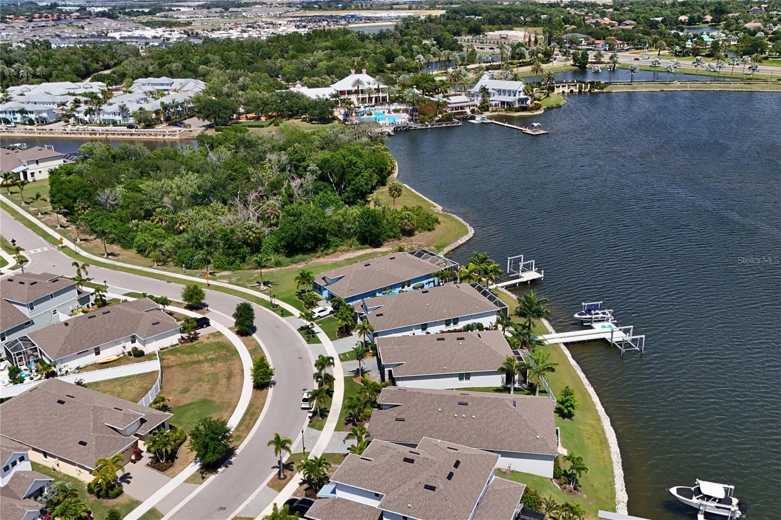 MIRABAY PRCL 8 - Residential