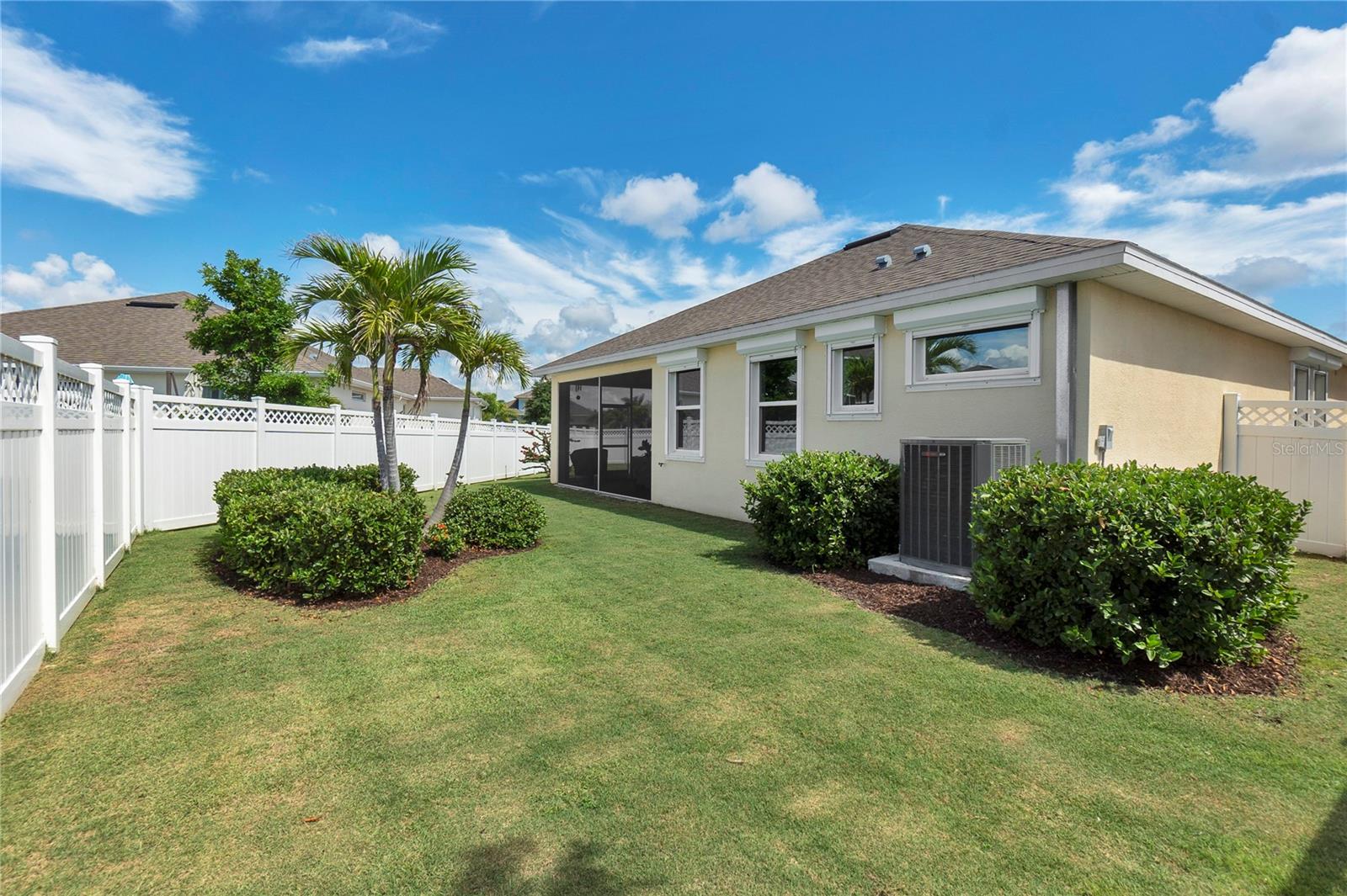 MIRABAY PRCL 8 - Residential