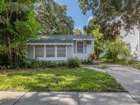 A home in SARASOTA