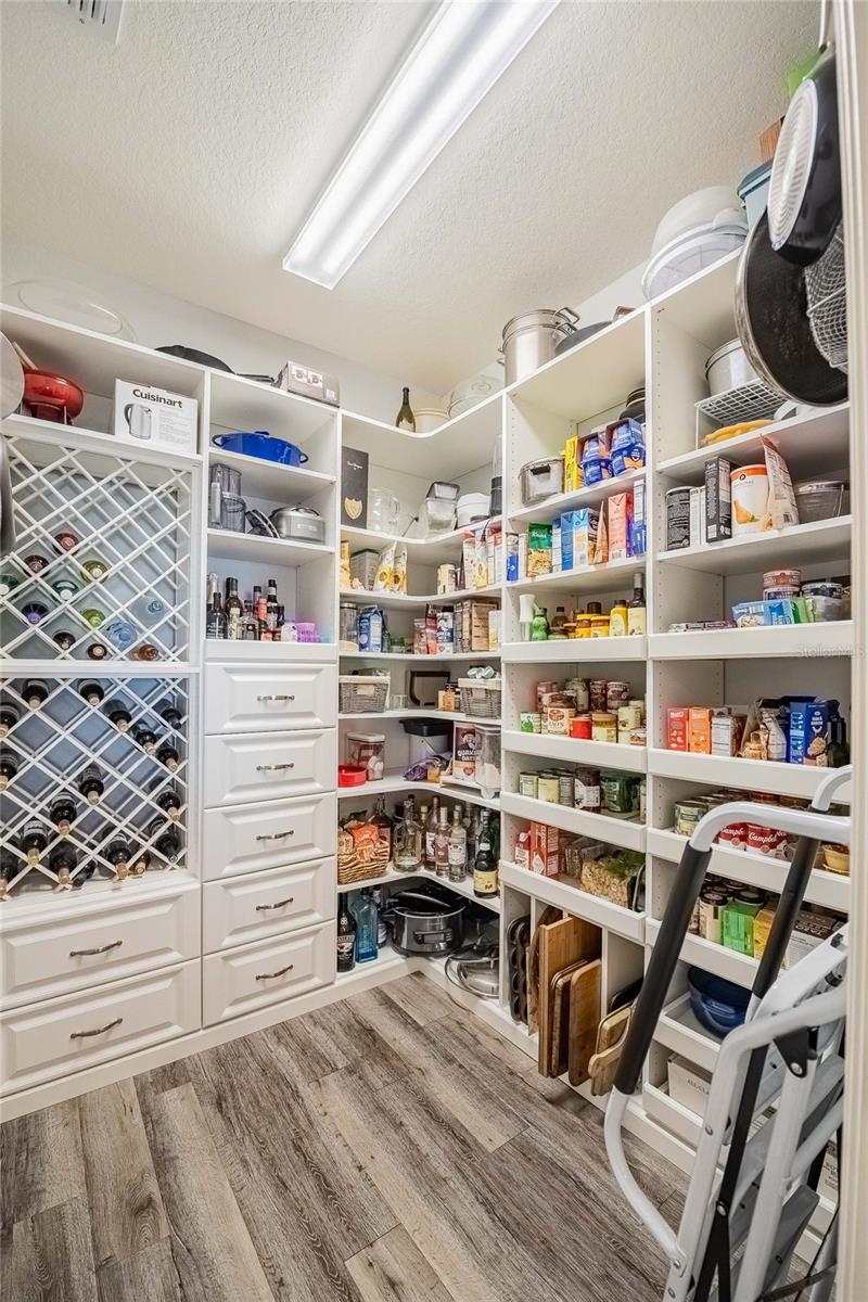 DONOVAN TRACE - Residential