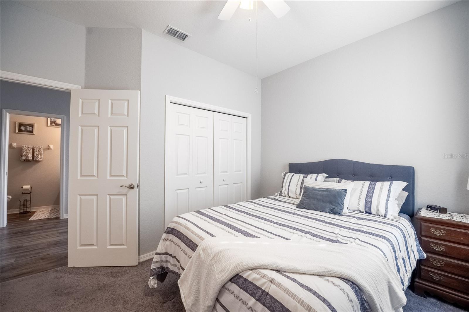 DONOVAN TRACE - Residential