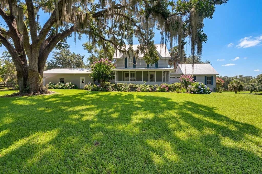 Photo of 900 E Kicklighter (5 +- Acres) Road, Lake Helen, FL 32744 (MLS # V4950017)