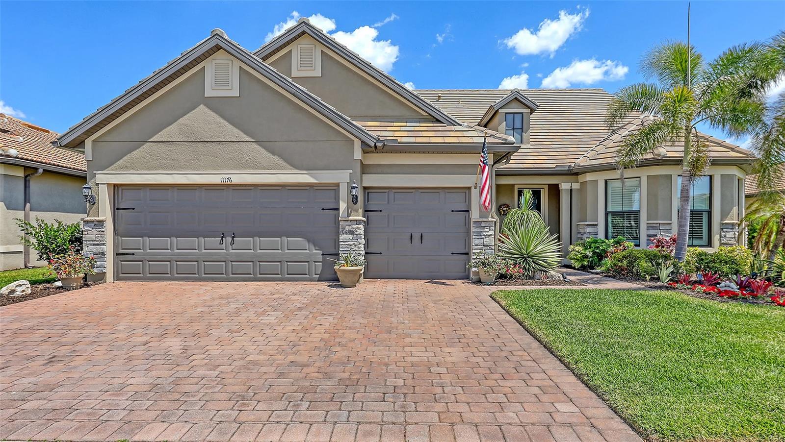 11176 ROSEATE COURT