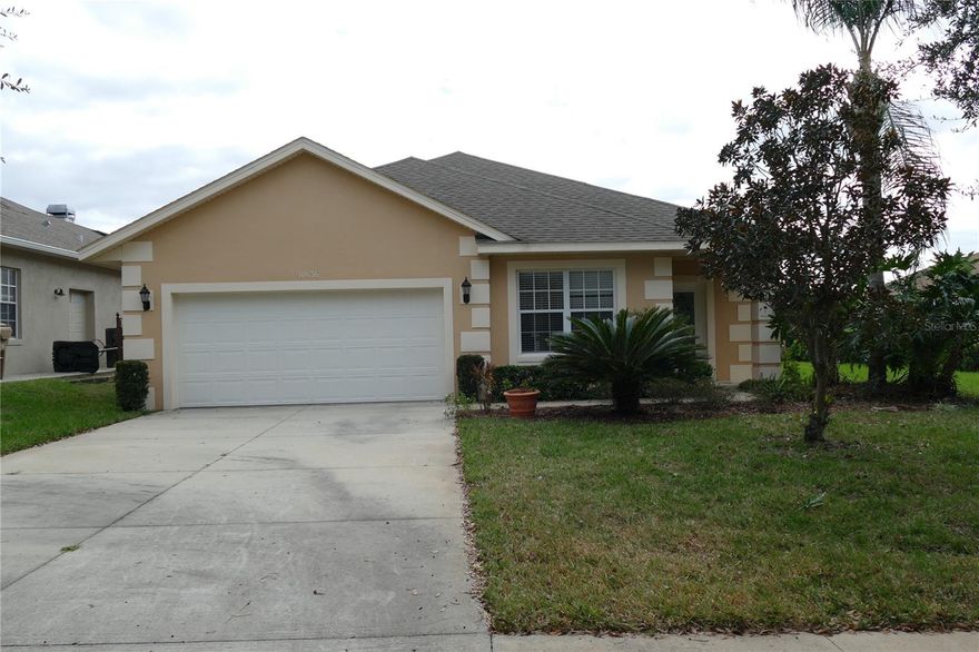Immaculate 3/2 overlooking Spring Lake in the Palisades Development in Clermont. Large kitchen with island, 42" cherry cabinets and intercom system. Family room has beautiful view of Spring Lake sunsets. Master bedroom has sitting area and Master Bath has duel sinks, shower and garden tub. Amenities include community pool, tennis court, boat ramp and playground. This is a bedroom community with easy access to Orlando and the Chain of Lakes. Yard maintenance, HOA fee, cable TV, trash collection and sewer are all included in the rent.
