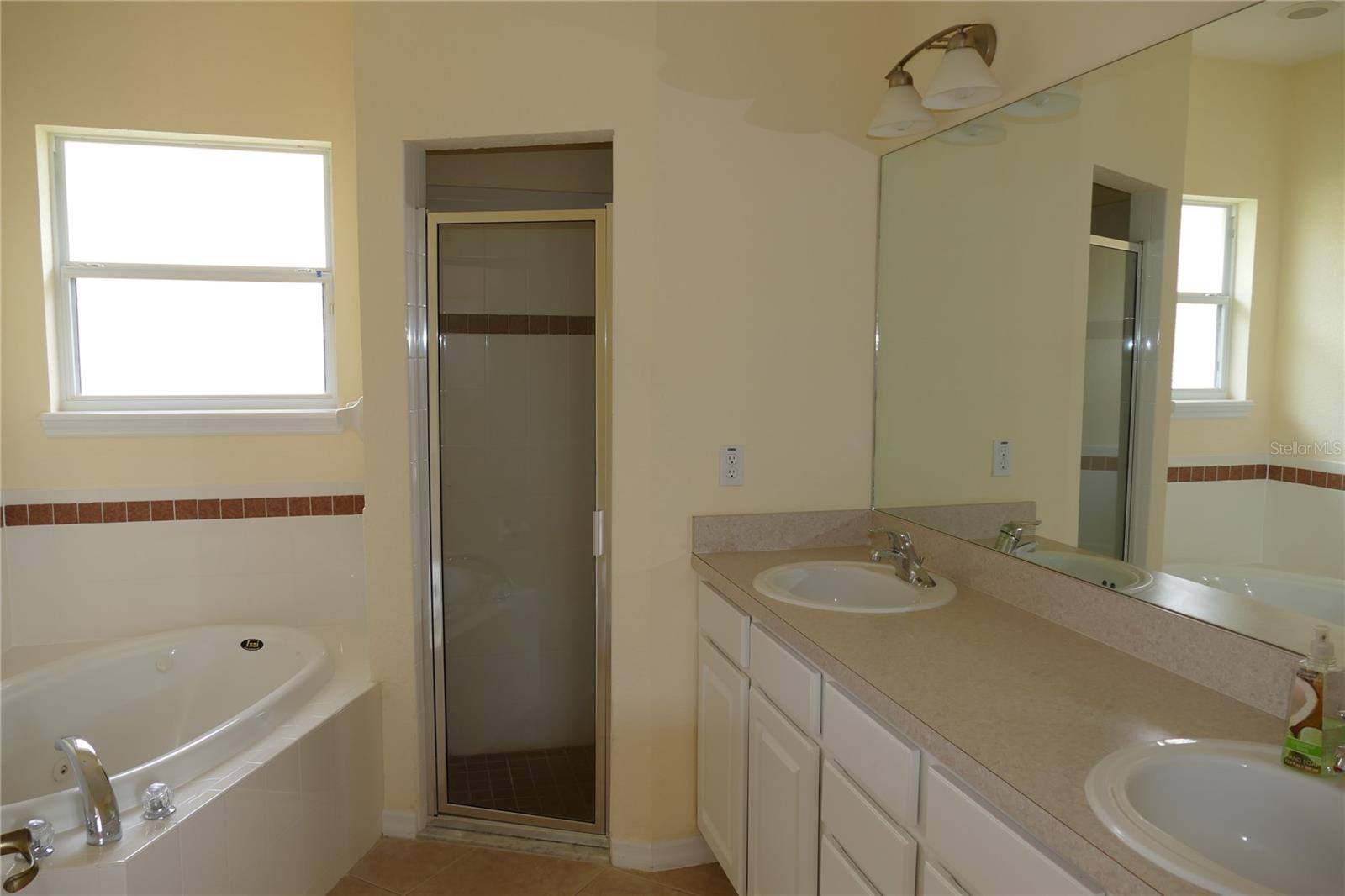 PALISADES PH 02B - Residential Lease