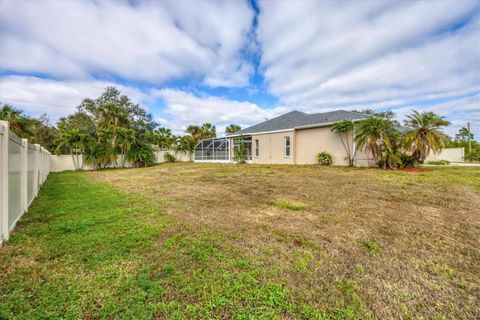 A home in PORT CHARLOTTE