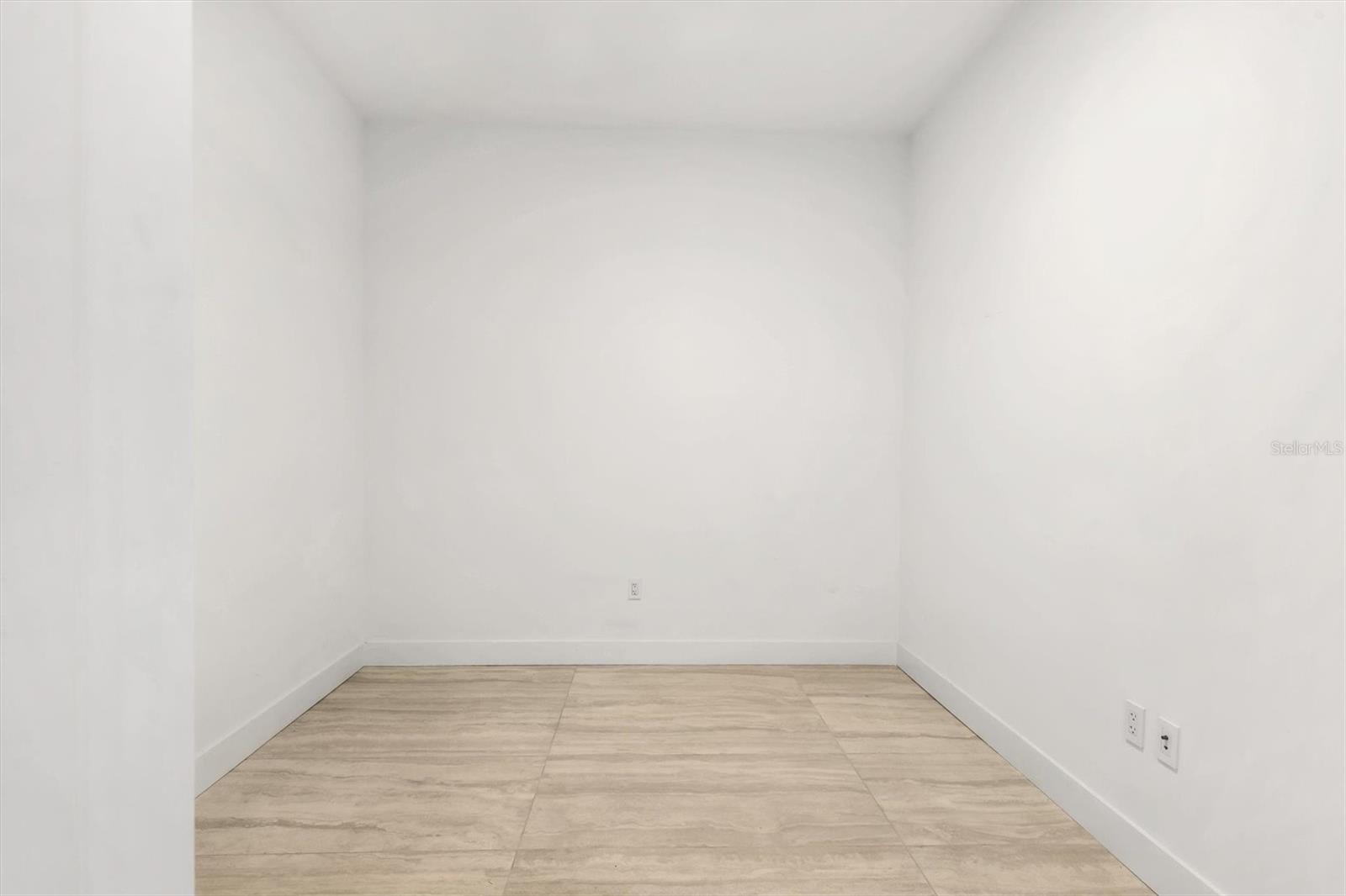 BAYSO SARASOTA CONDO - Residential Lease