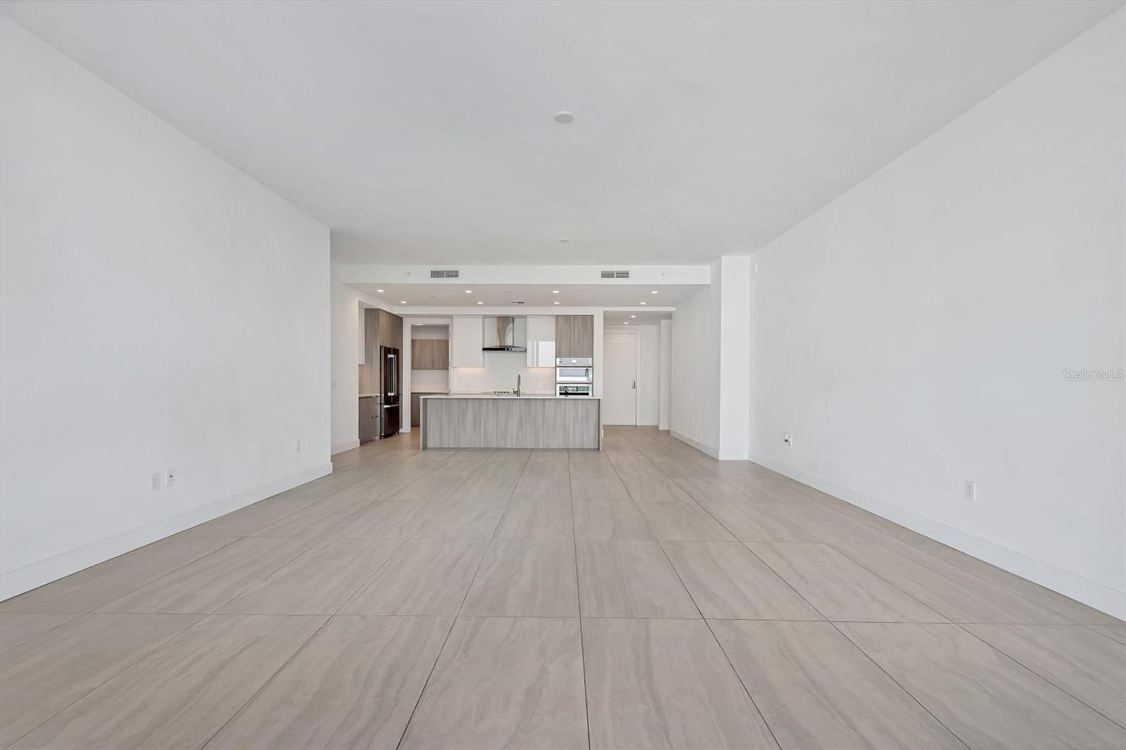 BAYSO SARASOTA CONDO - Residential Lease