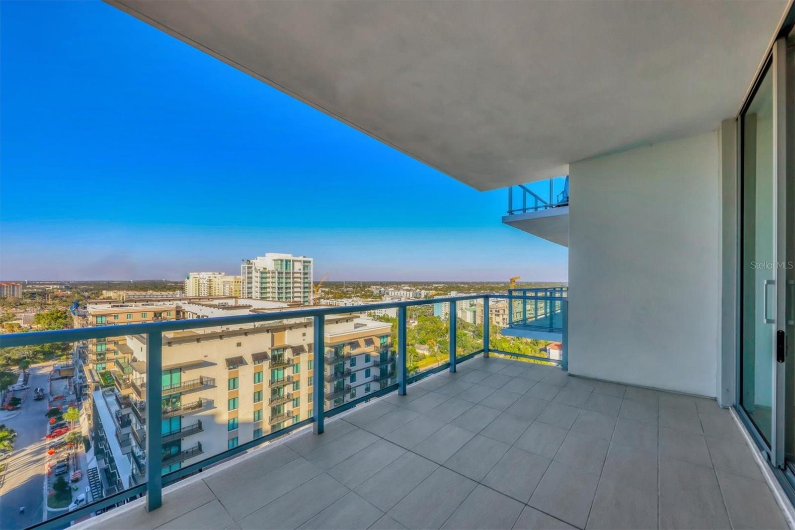 BAYSO SARASOTA CONDO - Residential Lease