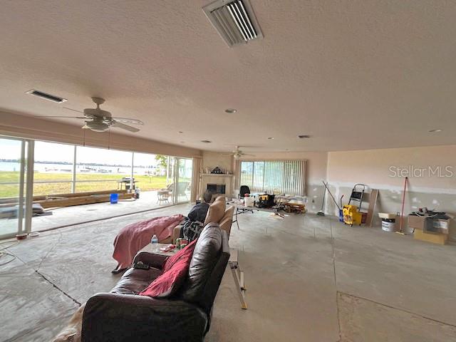 Ellenton, Florida, 34222, United States, 3 Bedrooms Bedrooms, ,4 BathroomsBathrooms,Residential,Active,1907984