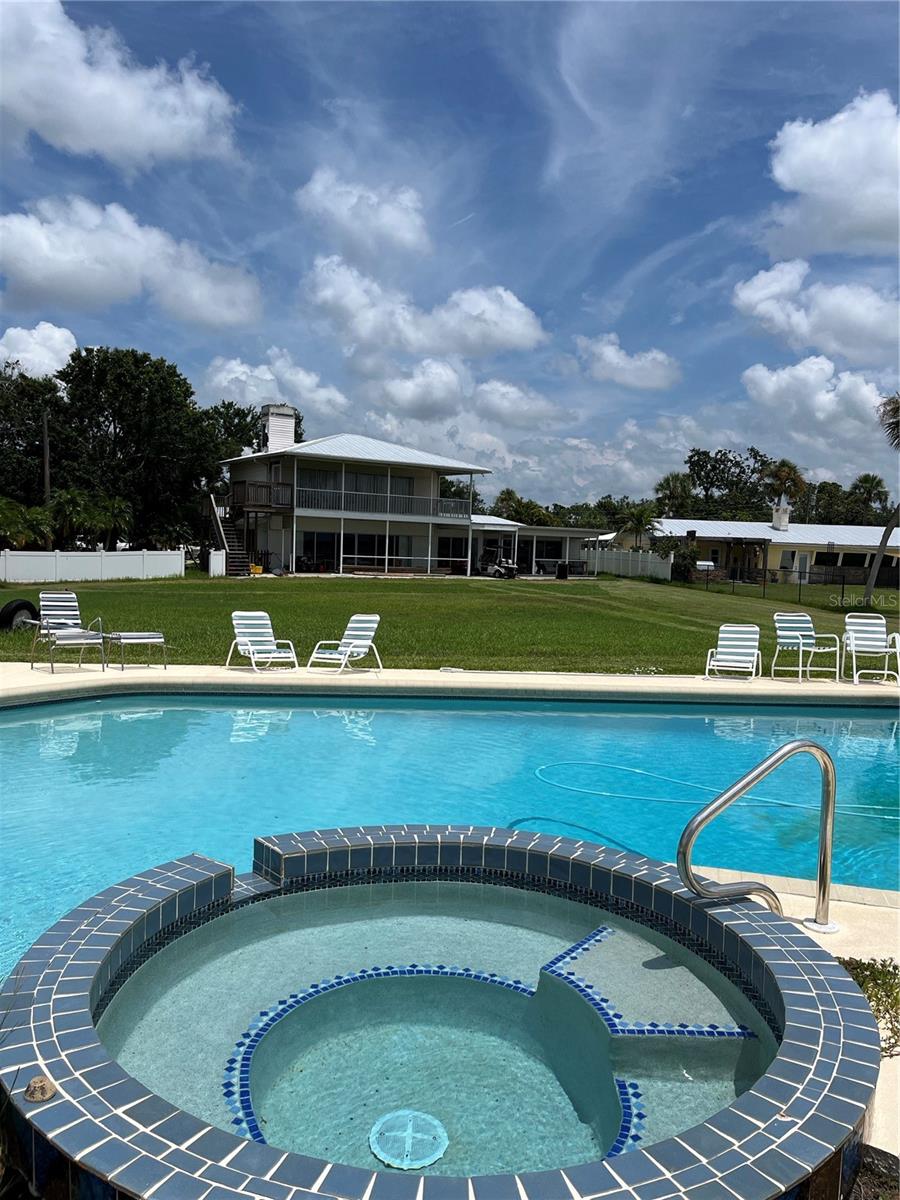 MANALEE - Residential