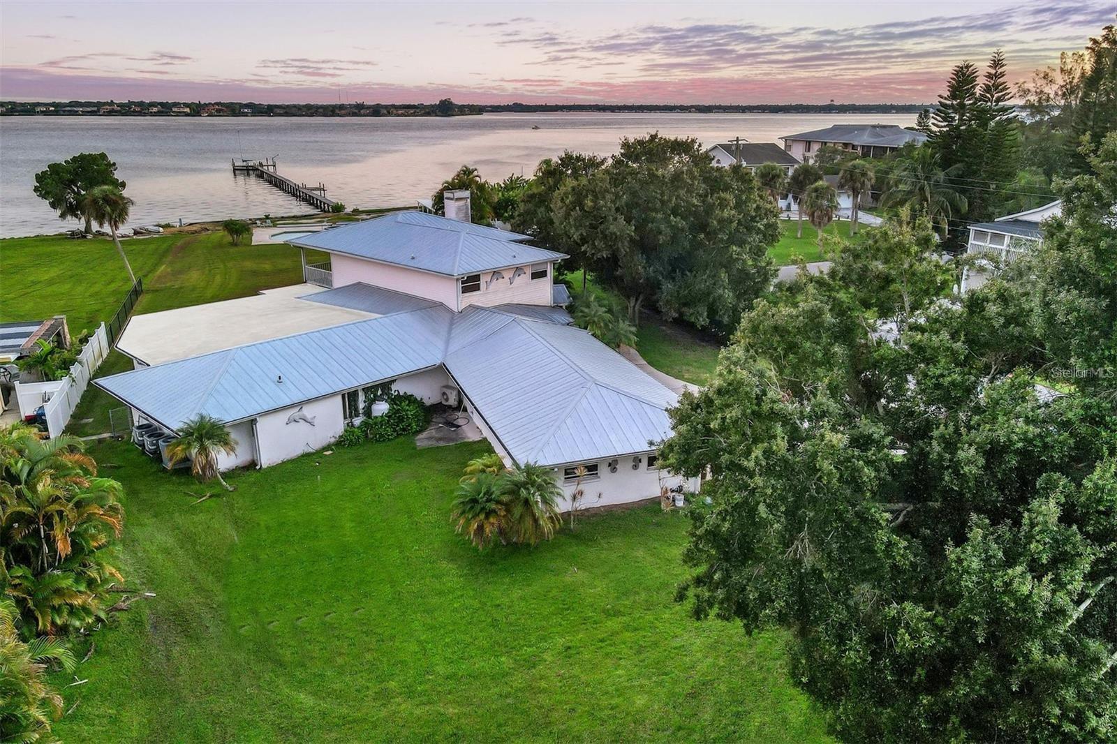 MANALEE - Residential