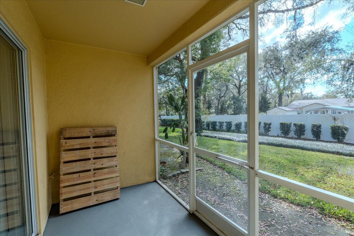 EILAND PARK TWNHMS - Residential