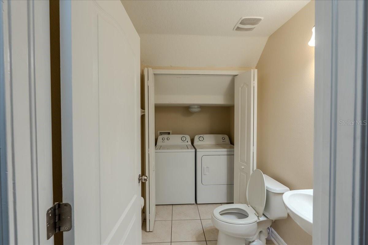 EILAND PARK TWNHMS - Residential