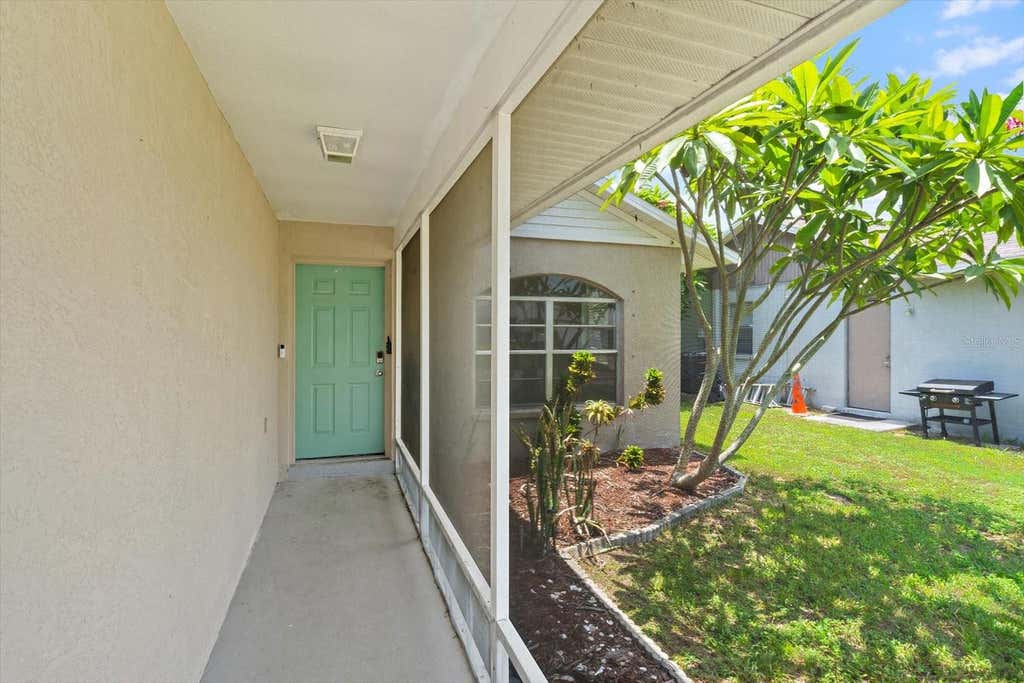 Photo of 1521 13th Street W, Palmetto, FL 34221 (MLS # A4700413)