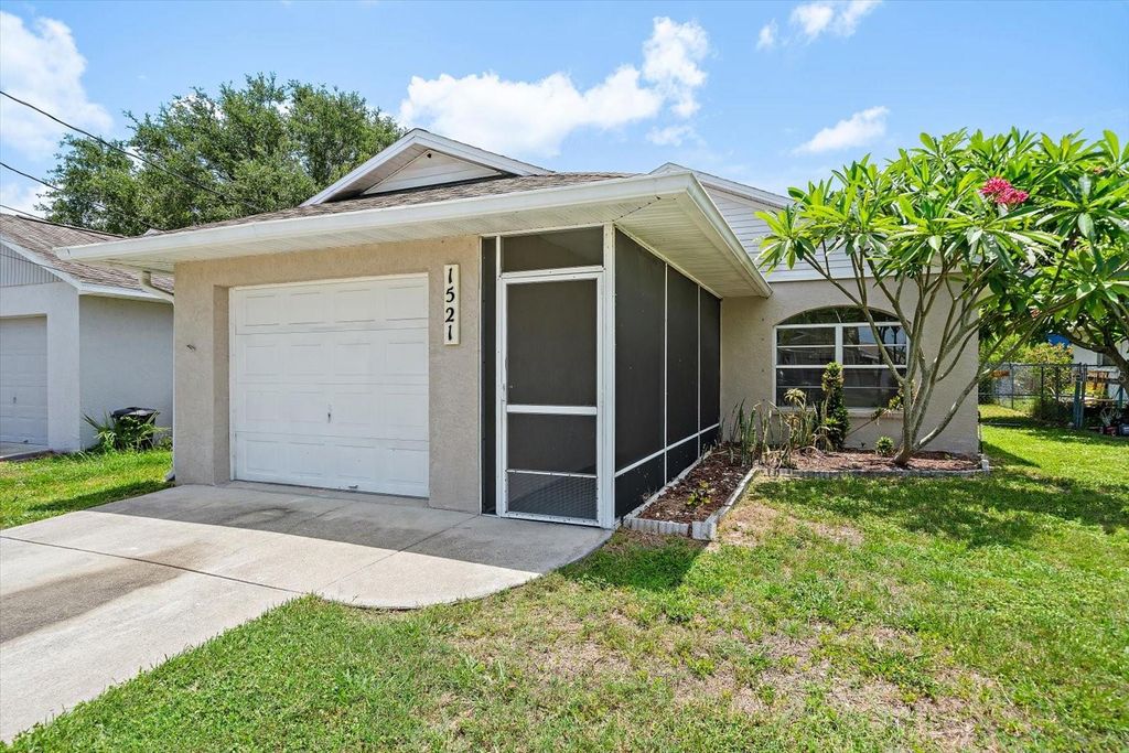 Photo of 1521 13th Street W, Palmetto, FL 34221 (MLS # A4700413)
