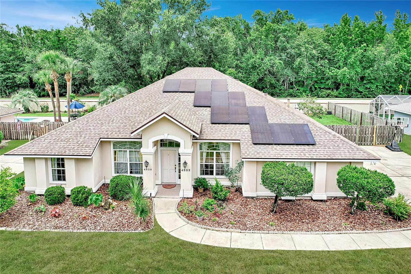 STERLING PLACE - Residential