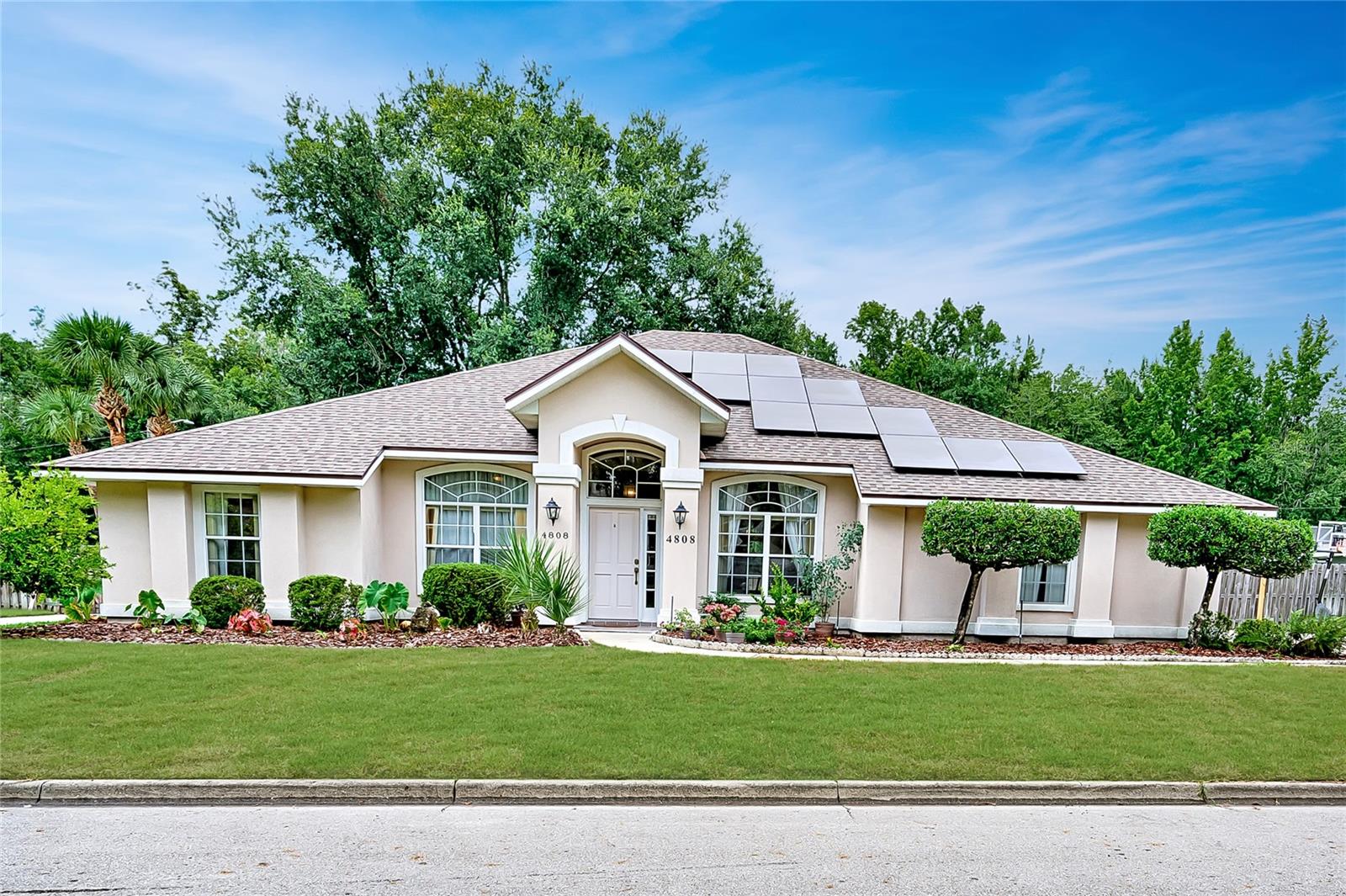 STERLING PLACE - Residential