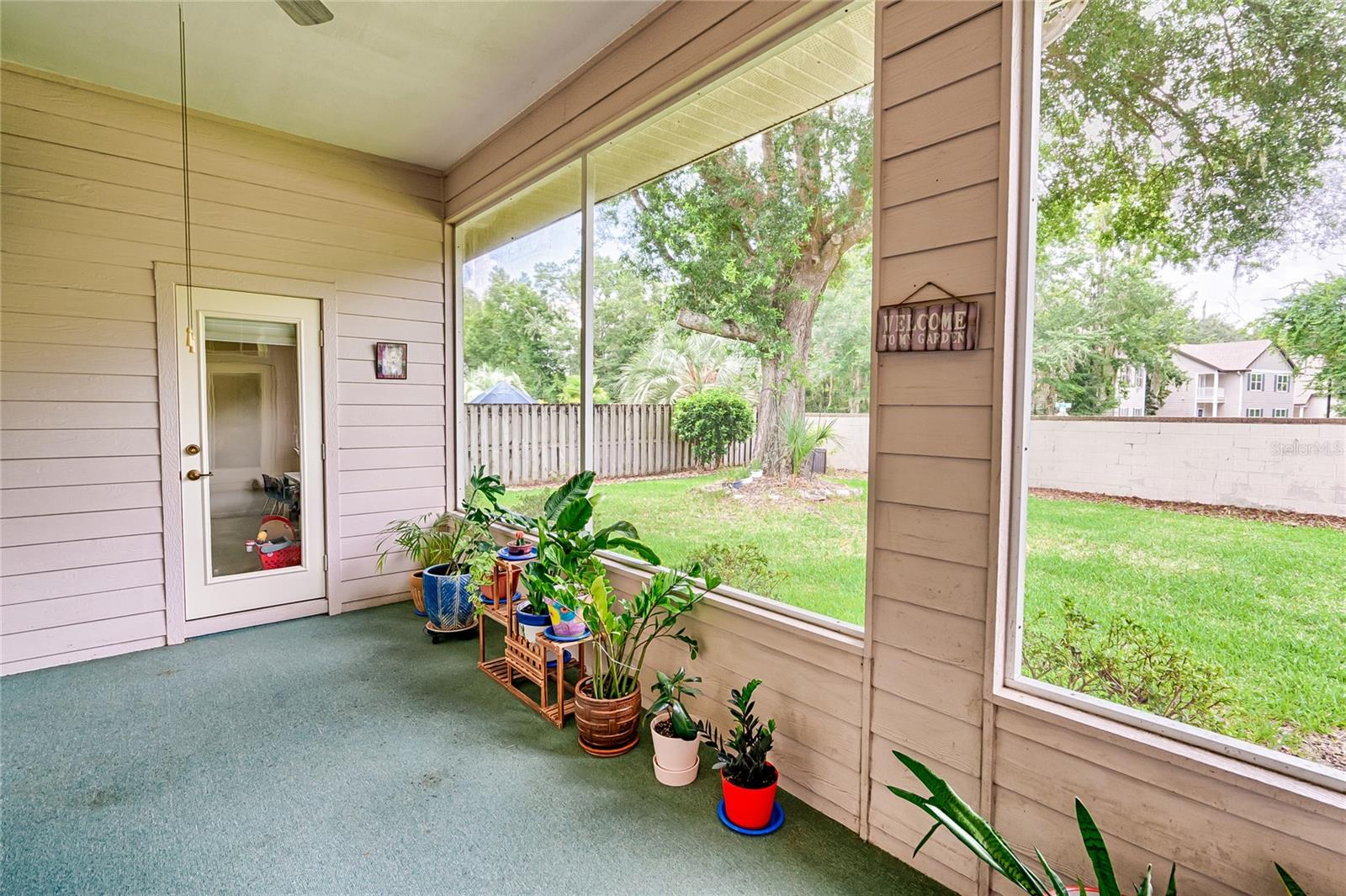 STERLING PLACE - Residential