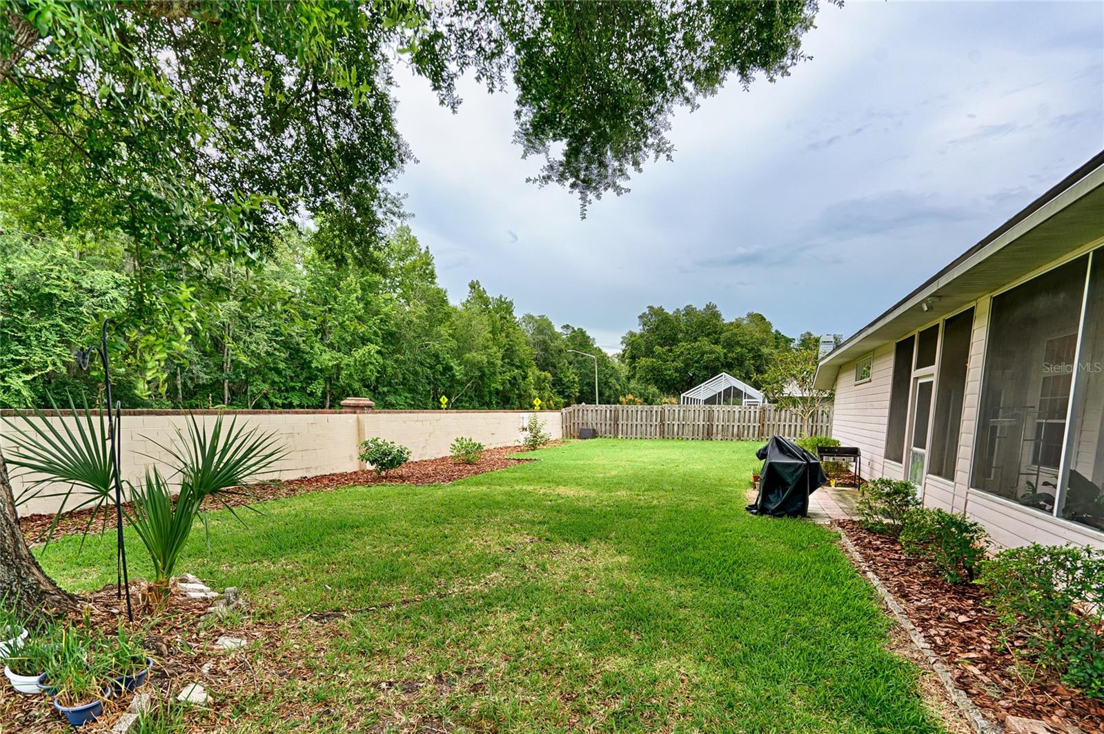 STERLING PLACE - Residential