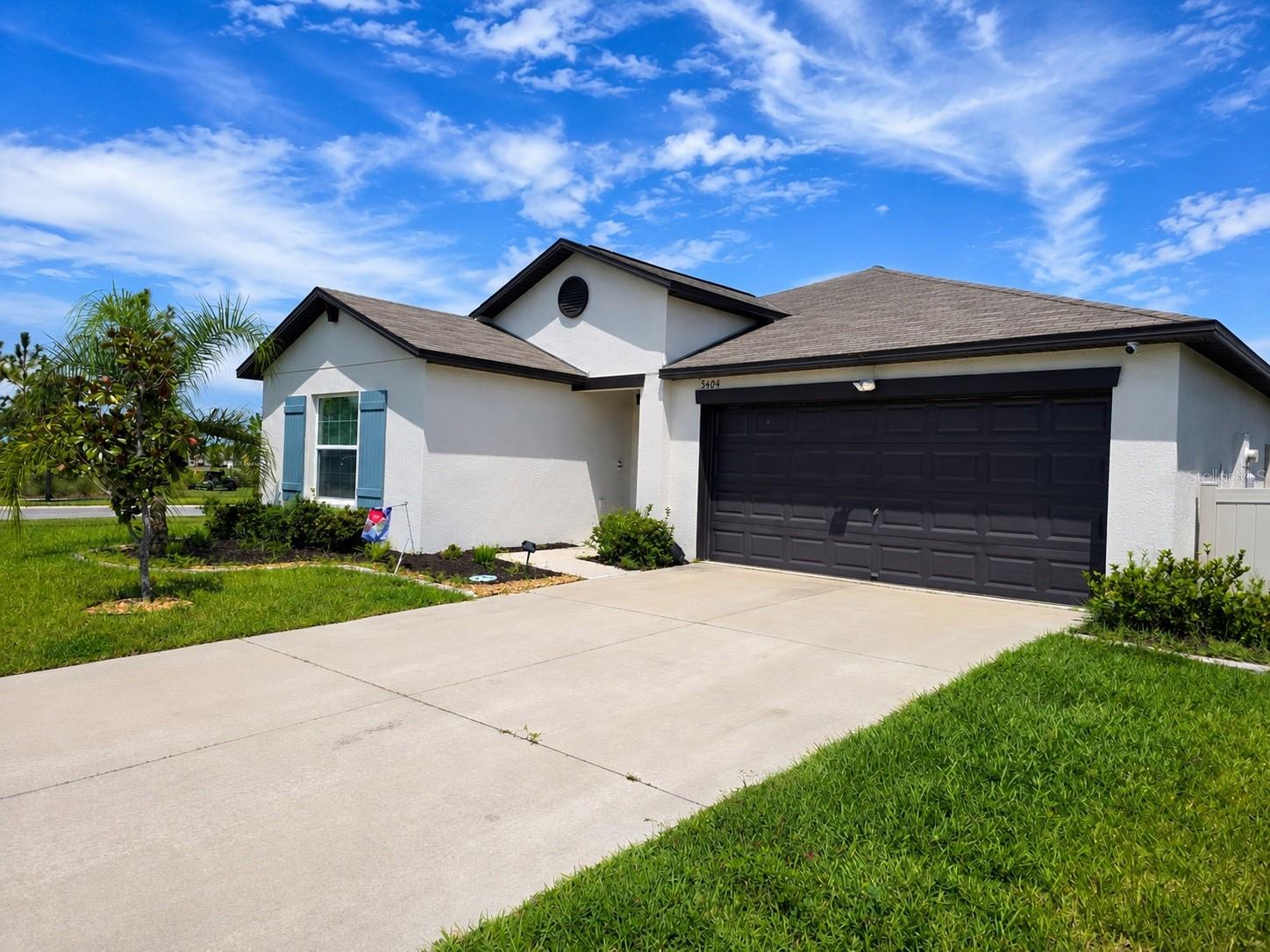 5404 BLUE AZURE DRIVE