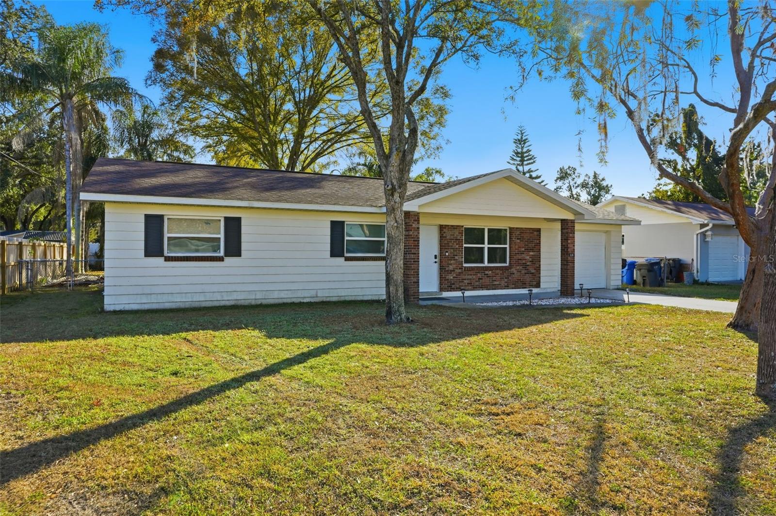 PLEASANT ESTATES - Residential