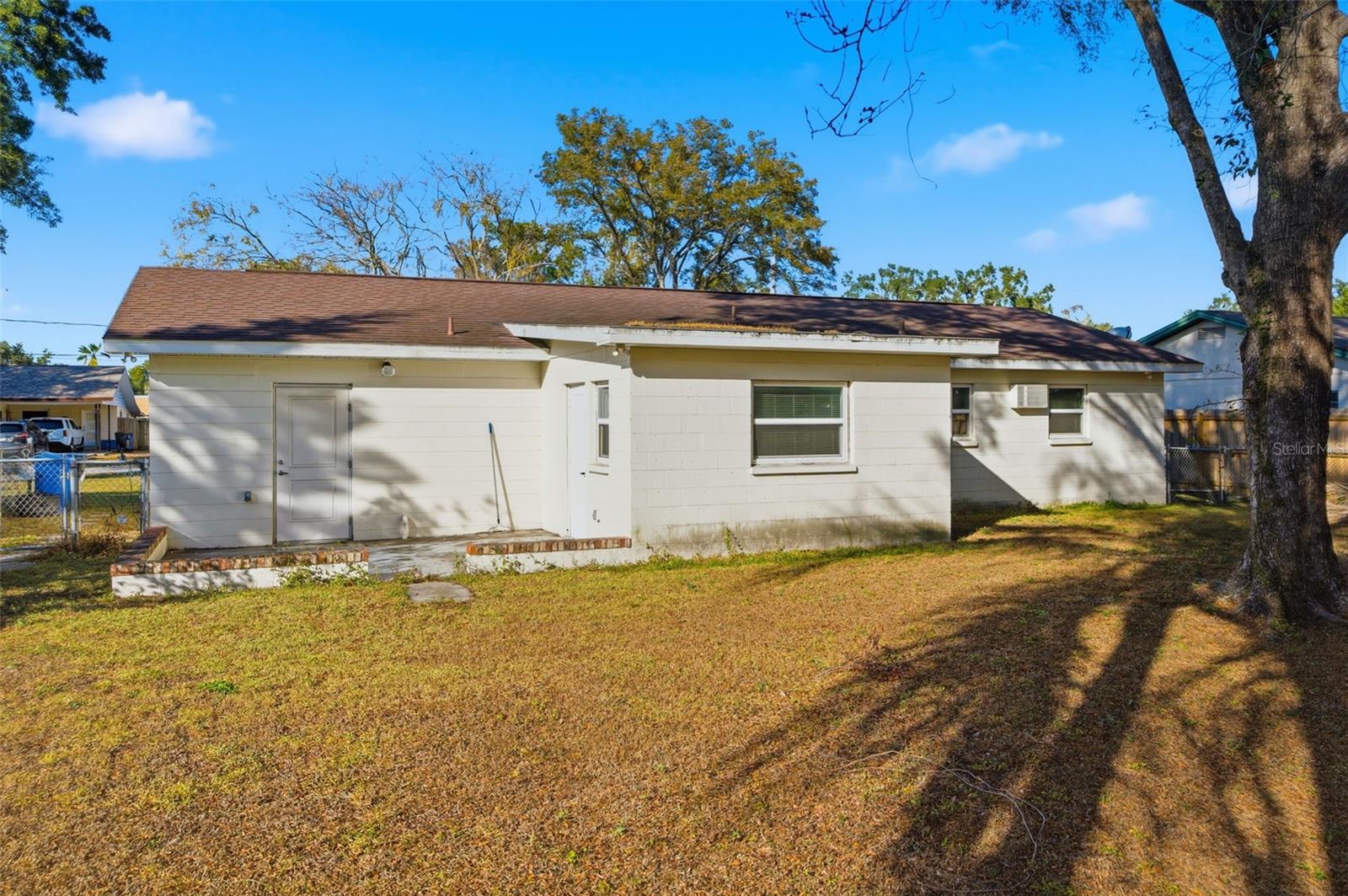 PLEASANT ESTATES - Residential