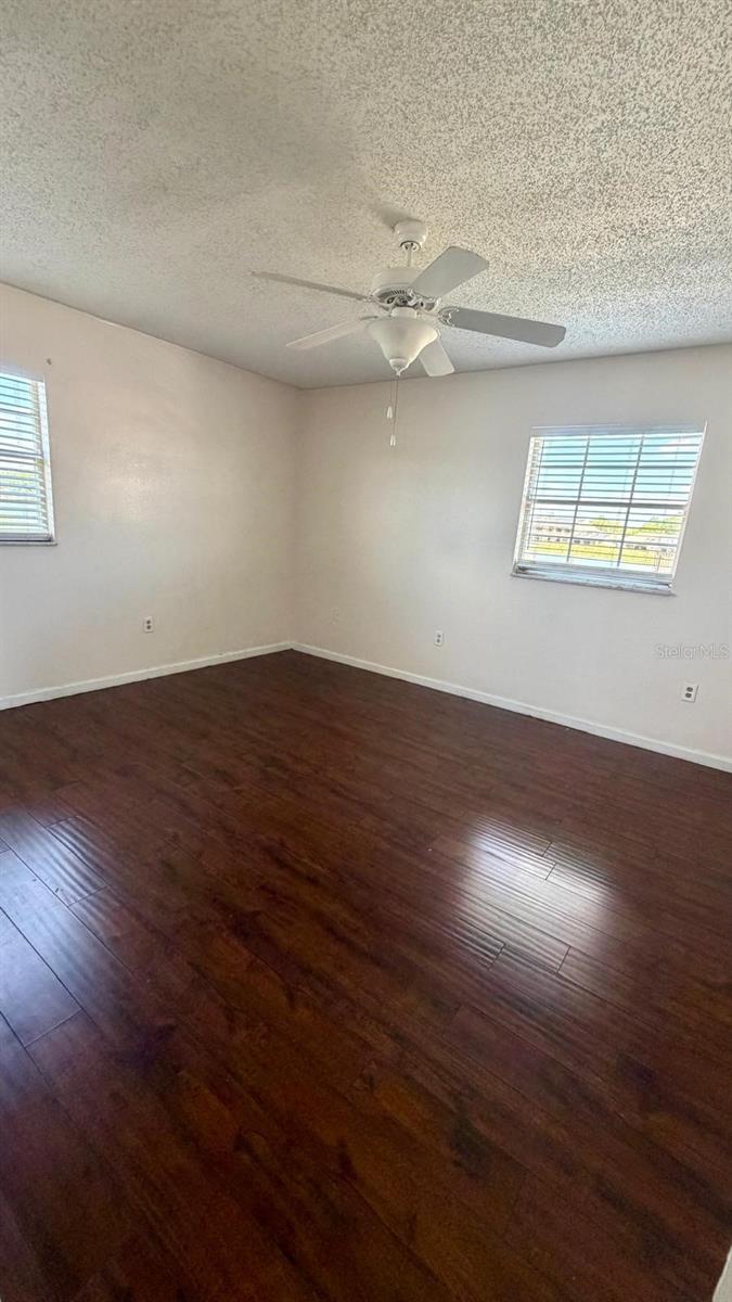 LAKE BENTLEY SHORES CONDO PH 01 - Residential Lease