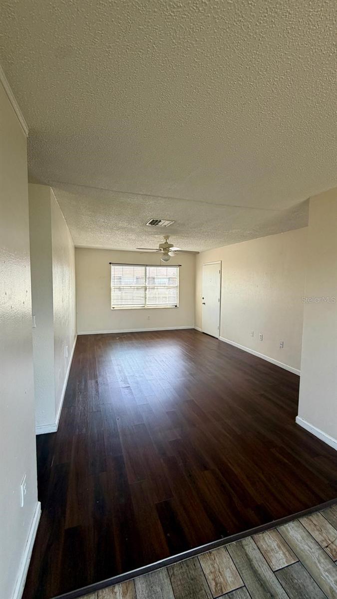 LAKE BENTLEY SHORES CONDO PH 01 - Residential Lease