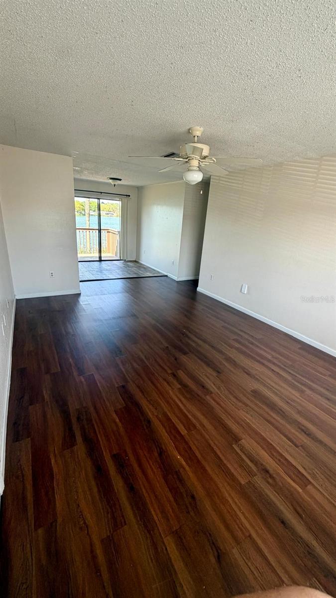 LAKE BENTLEY SHORES CONDO PH 01 - Residential Lease