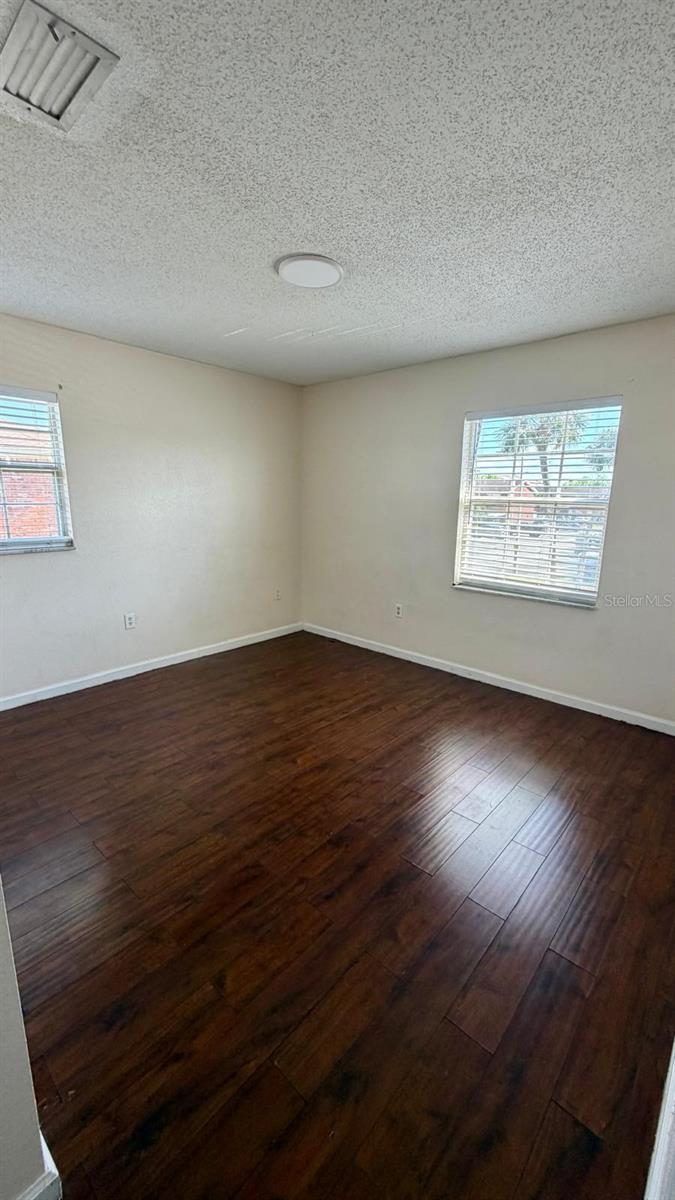 LAKE BENTLEY SHORES CONDO PH 01 - Residential Lease