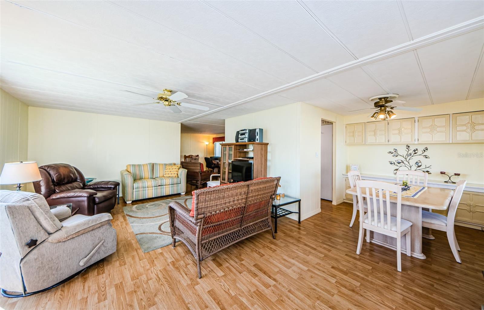 39820 US HIGHWAY 19 N 76