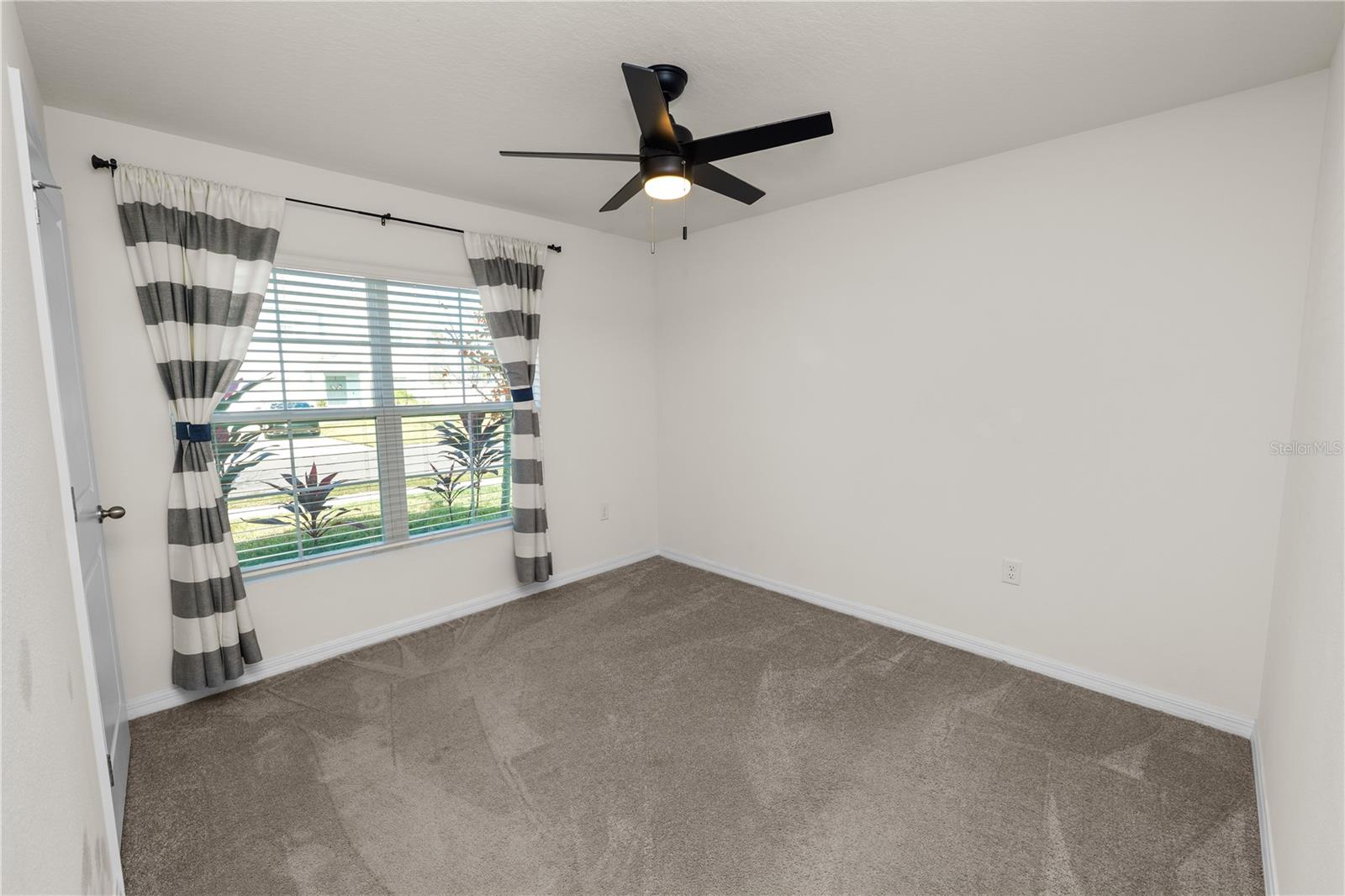 NORTH PARK ISLE PH 1B 1C & 1D - Residential