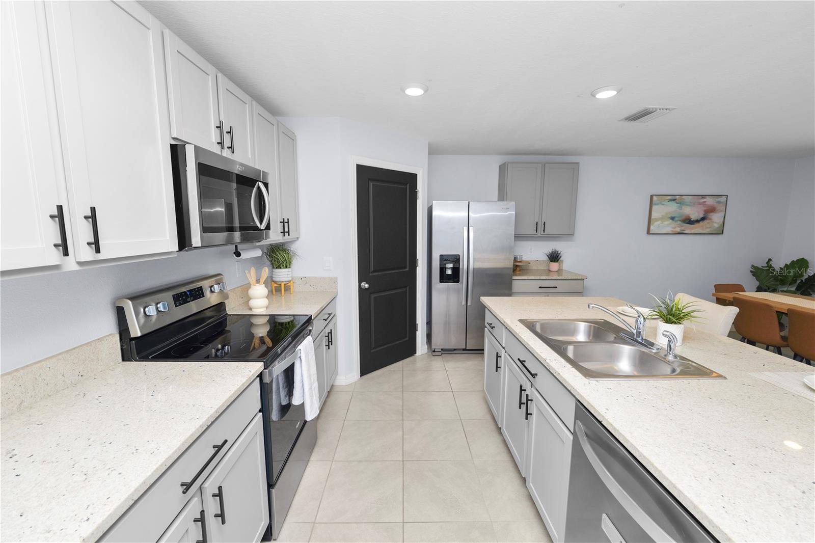 3707 CAPRI COAST DRIVE